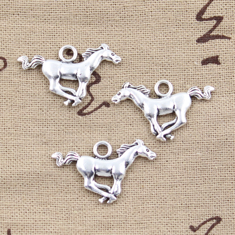 Colgantes de caballo corriendo de 12x28mm, joyería tibetana hecha a mano, Color plata antigua, 12 piezas