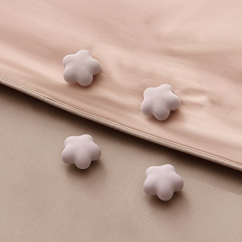 4PCS Quilt Holder Clips for bed sheet Cotton Non-slip Mushroom Quilt Blanket Clip Blankets Cover fixing Clip Heart-shaped: Grey plum