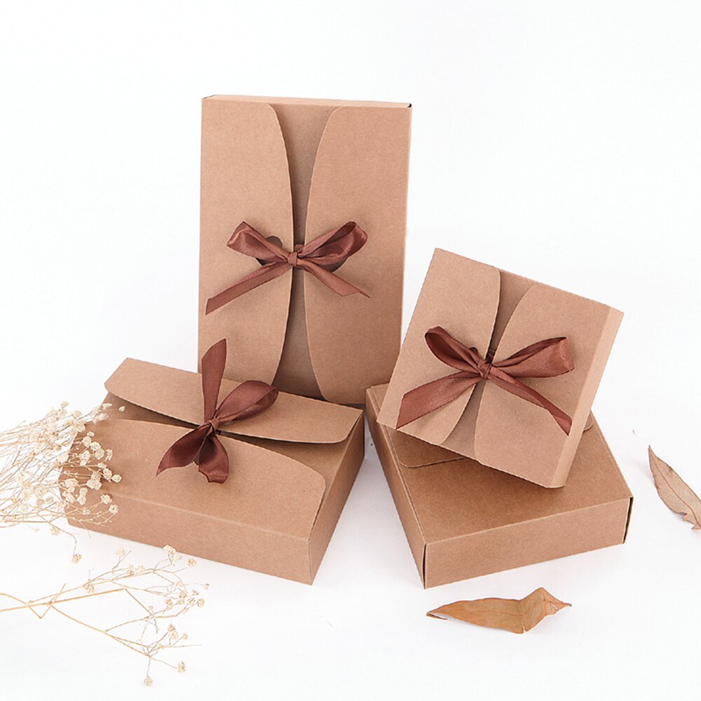 Caja de papel Kraft cuadrada, embalaje de cartón, de San Valentín, cajas de almacenamiento de dulces con cintas