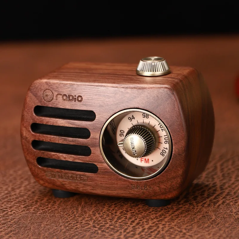 Altoparlante Bluetooth Radio FM ricaricabile portatile in legno di noce o ciliegio opzionale in stile classico retrò vecchio stile: Legno