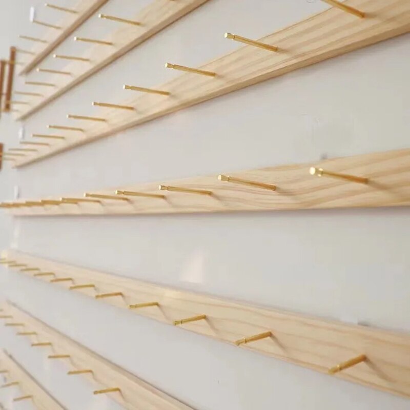 Colgador de pared de madera para joyería, soporte de exhibición con gancho dorado y plateado, organizador de collares y pendientes, soporte de almacenamiento, decoración montada en la pared para tienda