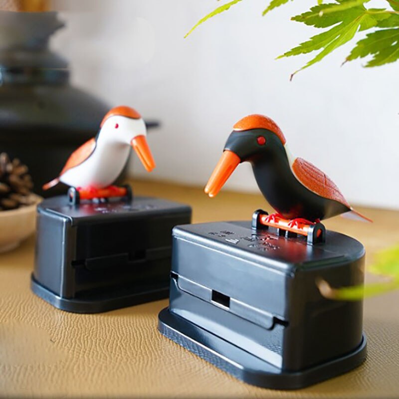 Kleine Vogel Automatische Tandenstoker Dispenser Tandenstoker Container Leuke Tafel Decoratie Ornament Keuken Accessoires Willekeurige Kleur