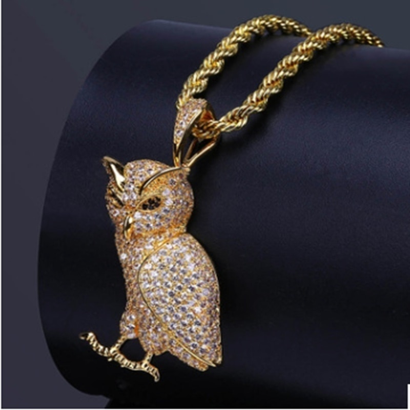 Collar de latón dorado con forma de búho para hombre, Micro almohada de circón cúbico de 24 pulgadas, cadena de abalorios de cuerda: De oro y de color