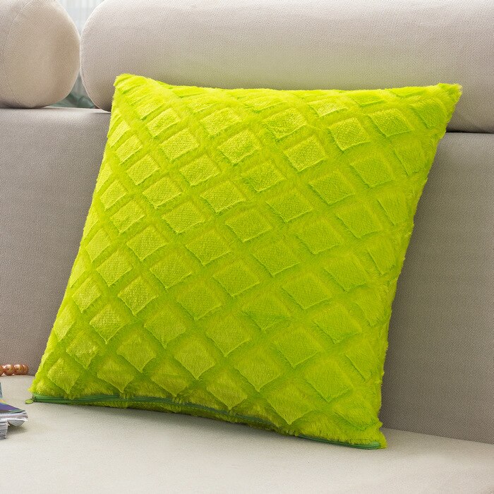 1Pcs 43*43cm Plaids Pattern Soft Short Velvet Throw Pillow Cushion Cover Seat Car Home Sofa Bed Decorative Pillowcase 40059