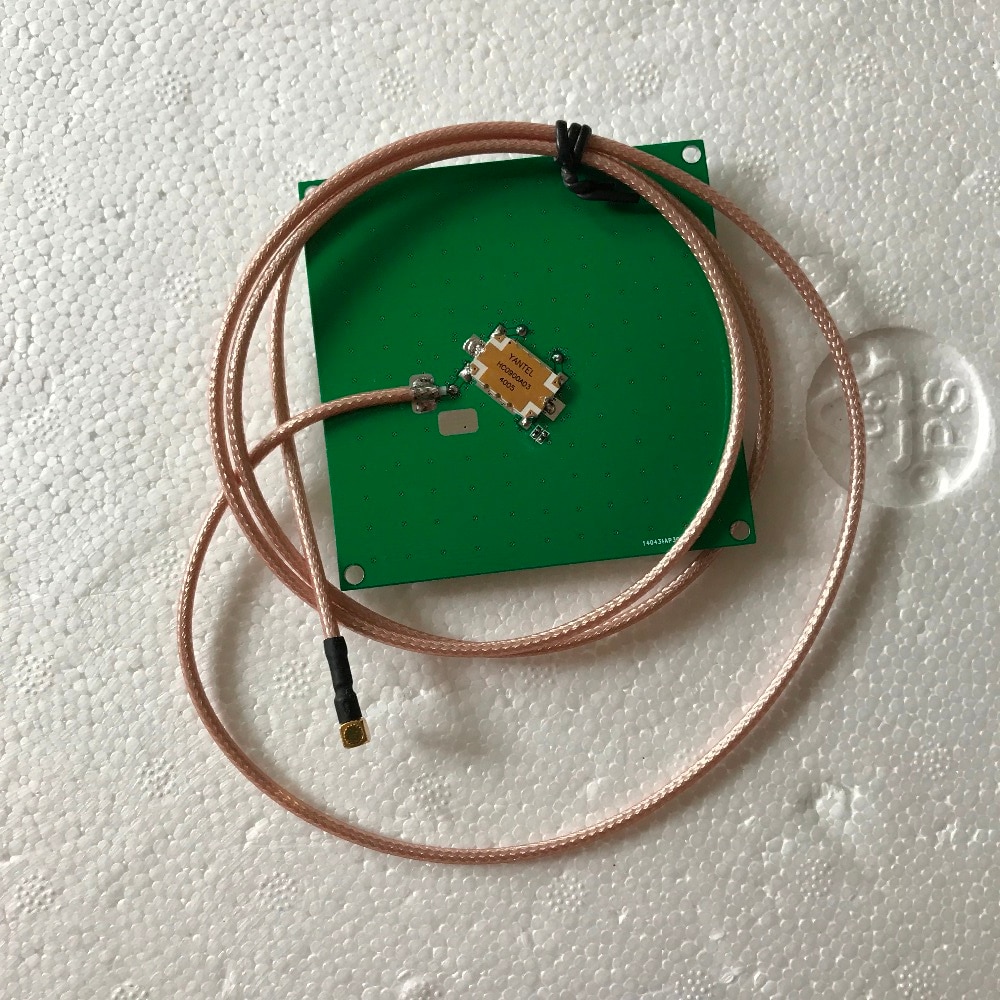 UHF RFID Reader Microstrip Ceramics Antenna 3dbi 70*70mm