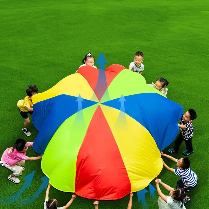 Paraguas de arcoíris para acampar al aire libre para múltiples personas, juguete de paracaídas, saco de salto, juego interactivo de trabajo en equipo, juguete para niños Gif