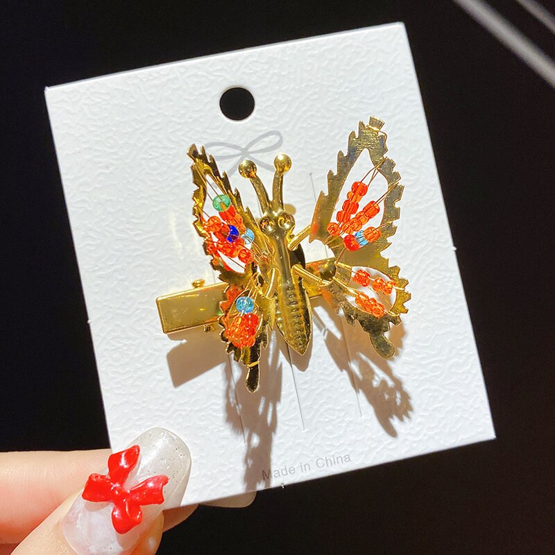 2022 Spring Gold Silver Butterfly Movable Wings Hairpin For Girl Children 4.5cm Long Cute Princess Hairpin Barrettes Accessories: Golden Pearl Flower
