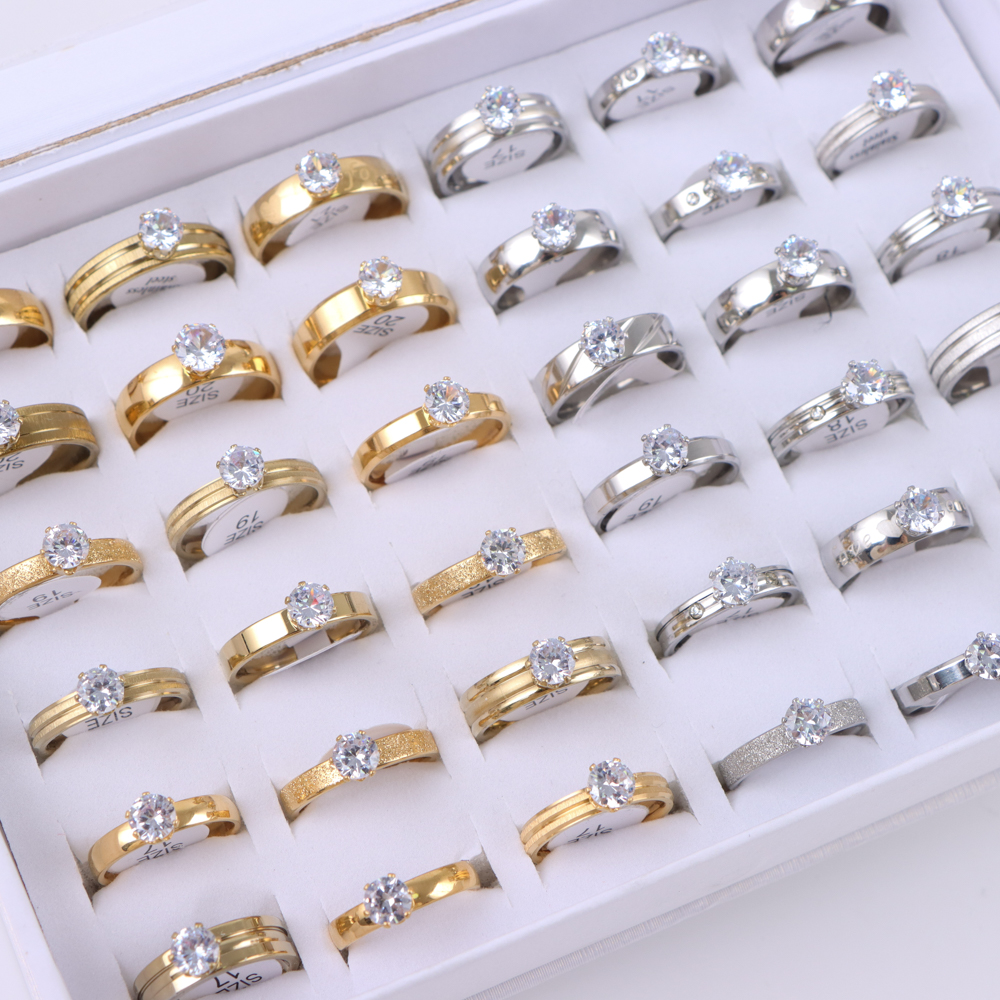 10/20/30/50 stks/partij Mode Elegante Ingelegde Roestvrij Stalen Ring Met Strass High-end Vrouwen Voorstel Engagement Sieraden