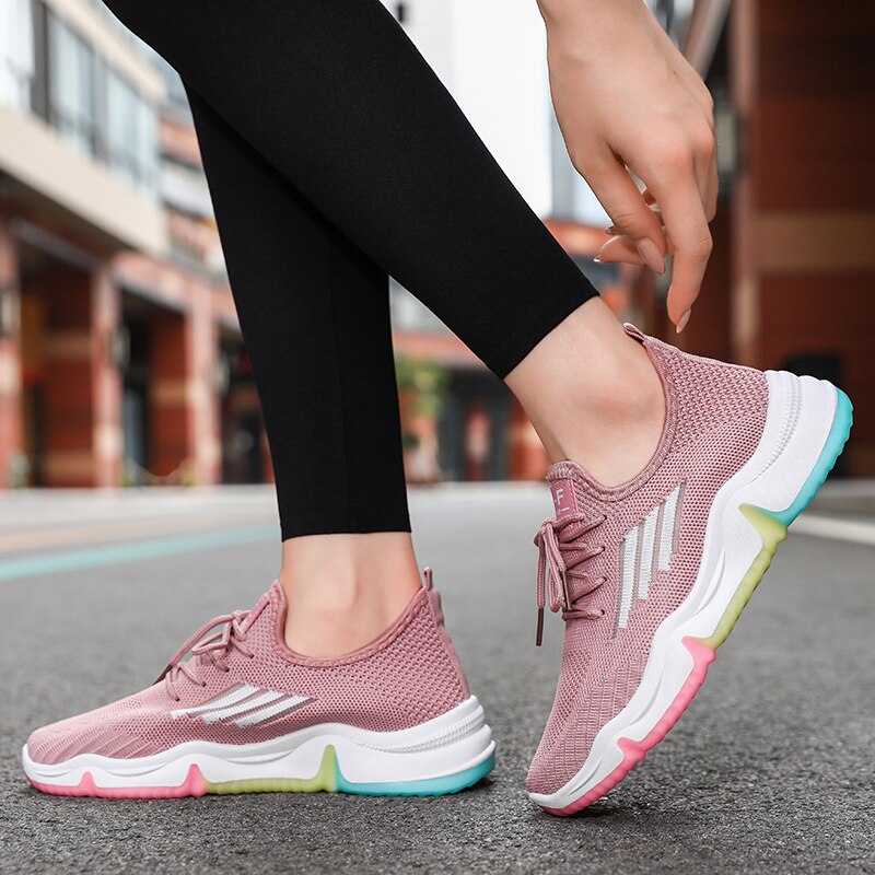 Sneakers kvinders lette fritidssko regnbuebund komfortable flade sko smukke og alsidige kvinder air mesh sko