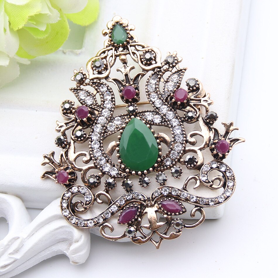 Romantic Flower Morocco Brooch Gold Color Rhinestone Women Brooches Lapel Hijab Scarf Pins Ladies Wedding Party Festival