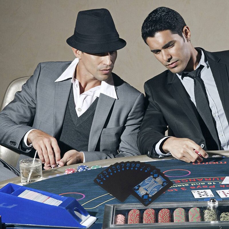 Black Waterproof Plastic Playing Cards Deck of Cards Poker Cards Deck of Cards with Box Use for Party and Game