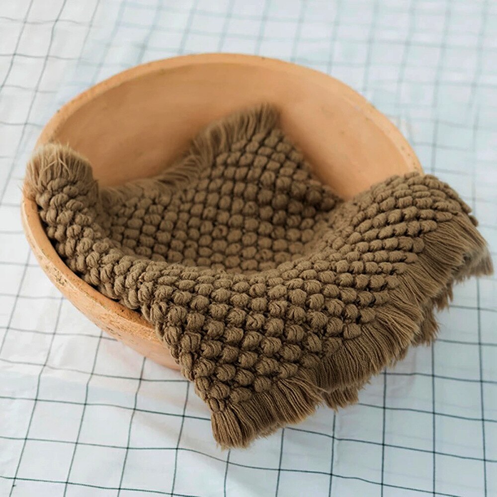 Newborn Photography Props Knitted Blanket Baby Girls Baby Boys Child Photo Bedding Blanket Pineapple Blanket KF409: dark brown