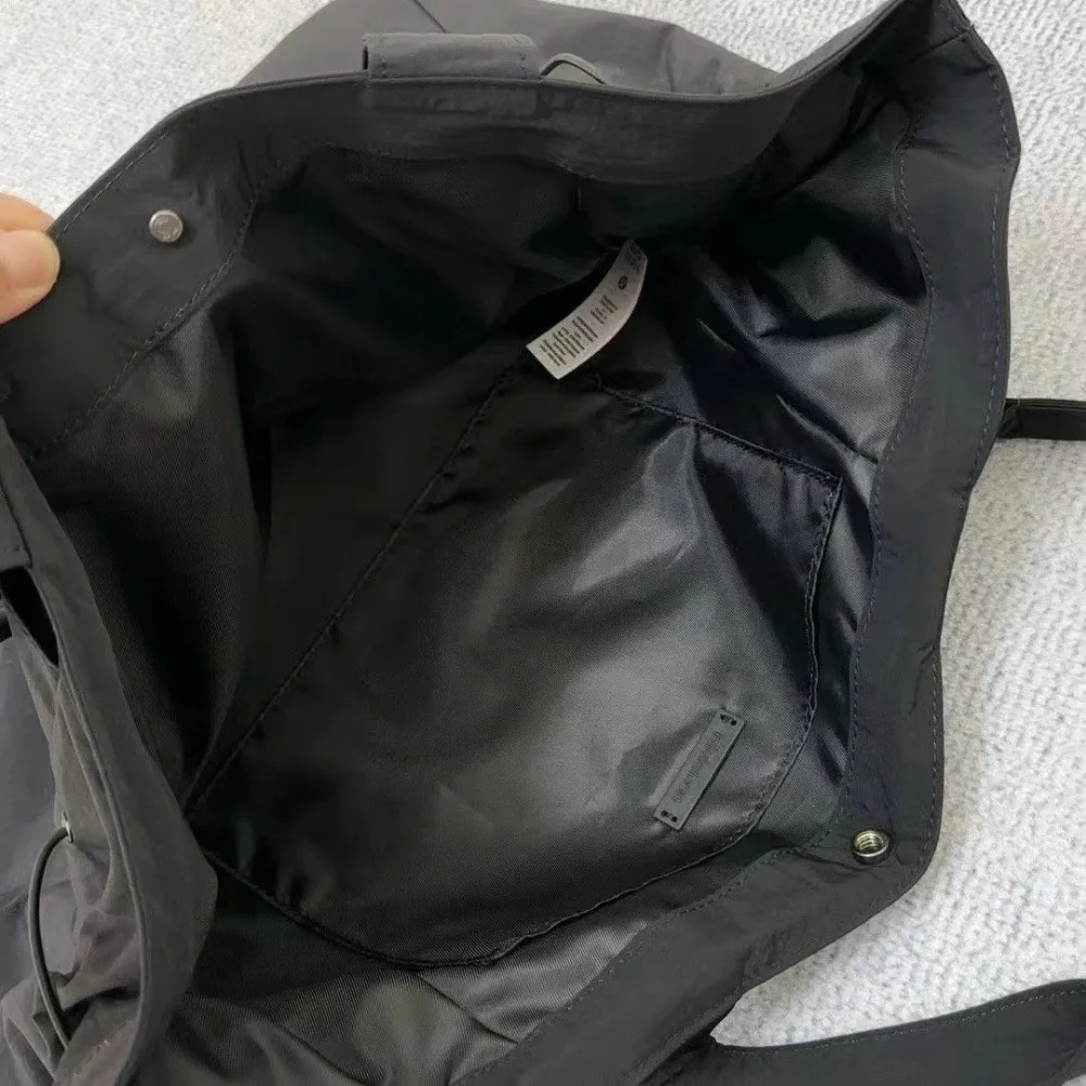 Bolso de mano para Yoga con capacidad para mujer, bolso de hombro sencillo a la , almacenamiento de 18L, accesorios para equipos de motocicleta, 2025