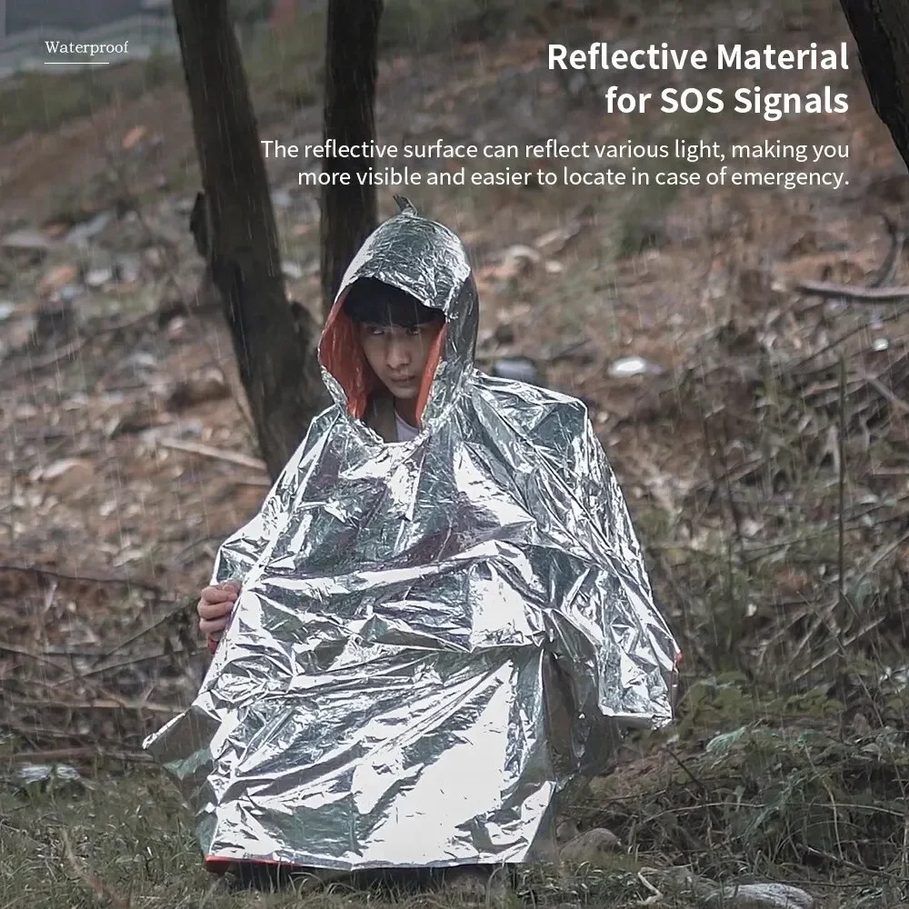 Outdoor multifunctionele regenjas Campingregenjas Waterdicht Survival Emergency Reflecterende kleding Kampeeruitrusting