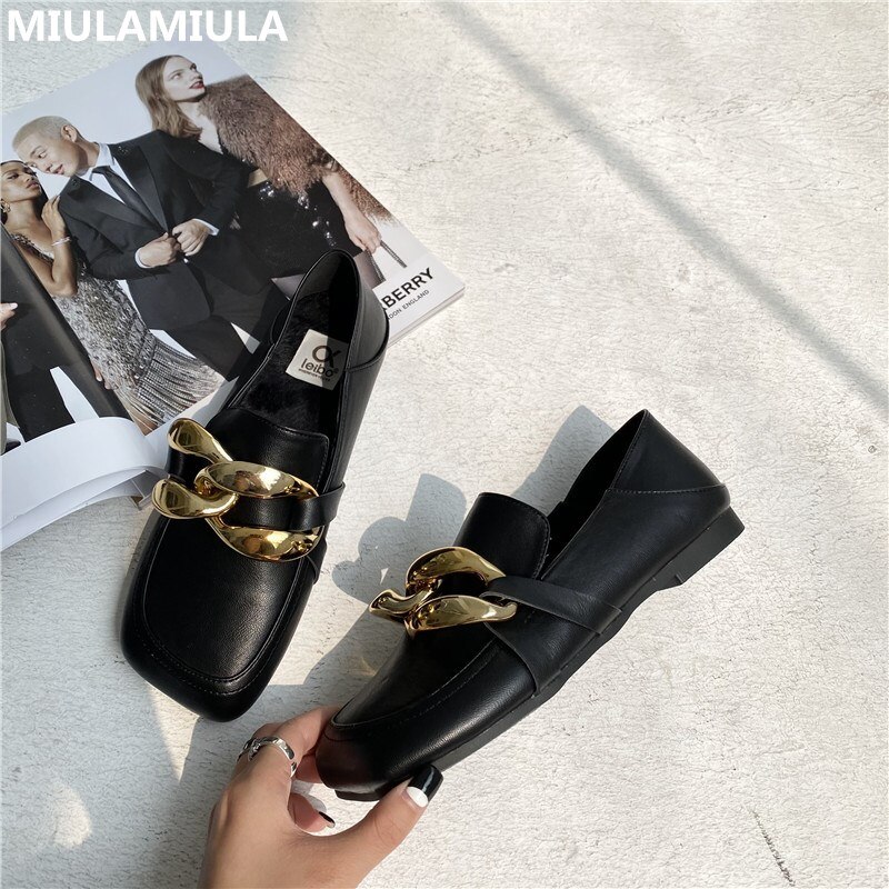 Neue Winter Socofy Plüsch Goldene Kette Leder Wohnungen Schuhe Zehe Slip Auf Frauen Müßiggänger Mokassins