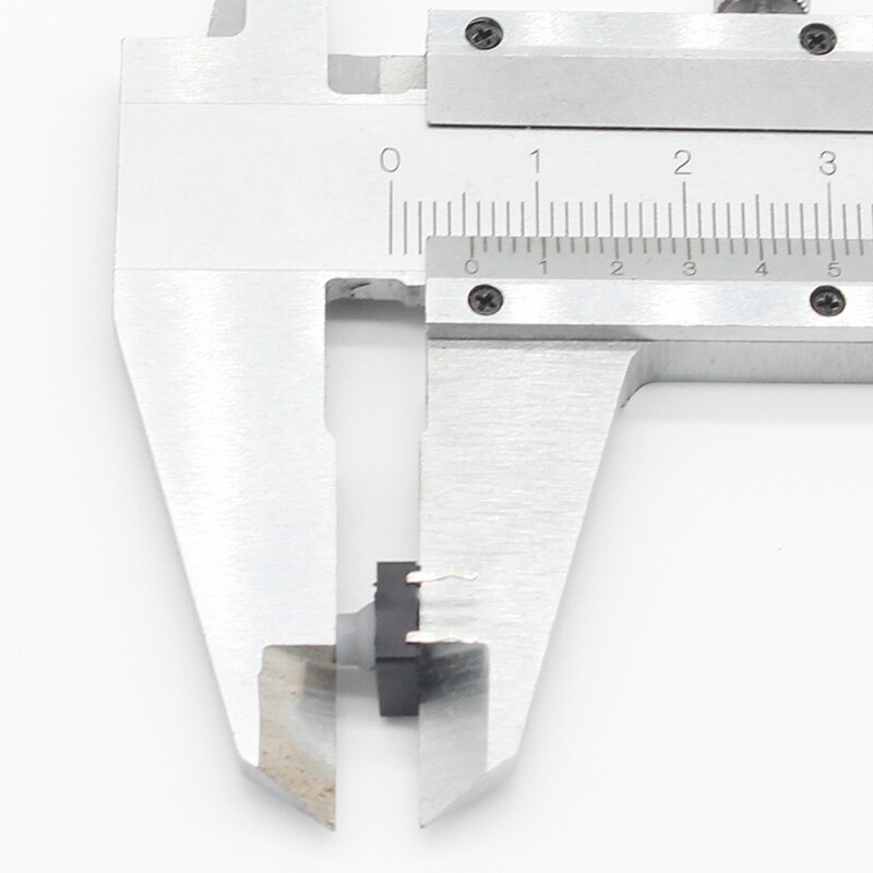20 kpl/erä 8 x 8 x 5mm 4 pin  g77 johtavaa silikonia äänetön tuntotahti painonappi mikrokytkin itsepalautus