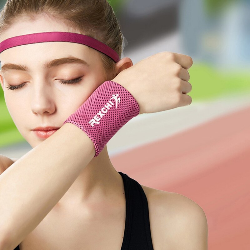 1 Pcs Wristbands Sport Sweatband Hand Band Sweat Wrist Support Brace Wraps Guards For Gym Volleyball Basketball