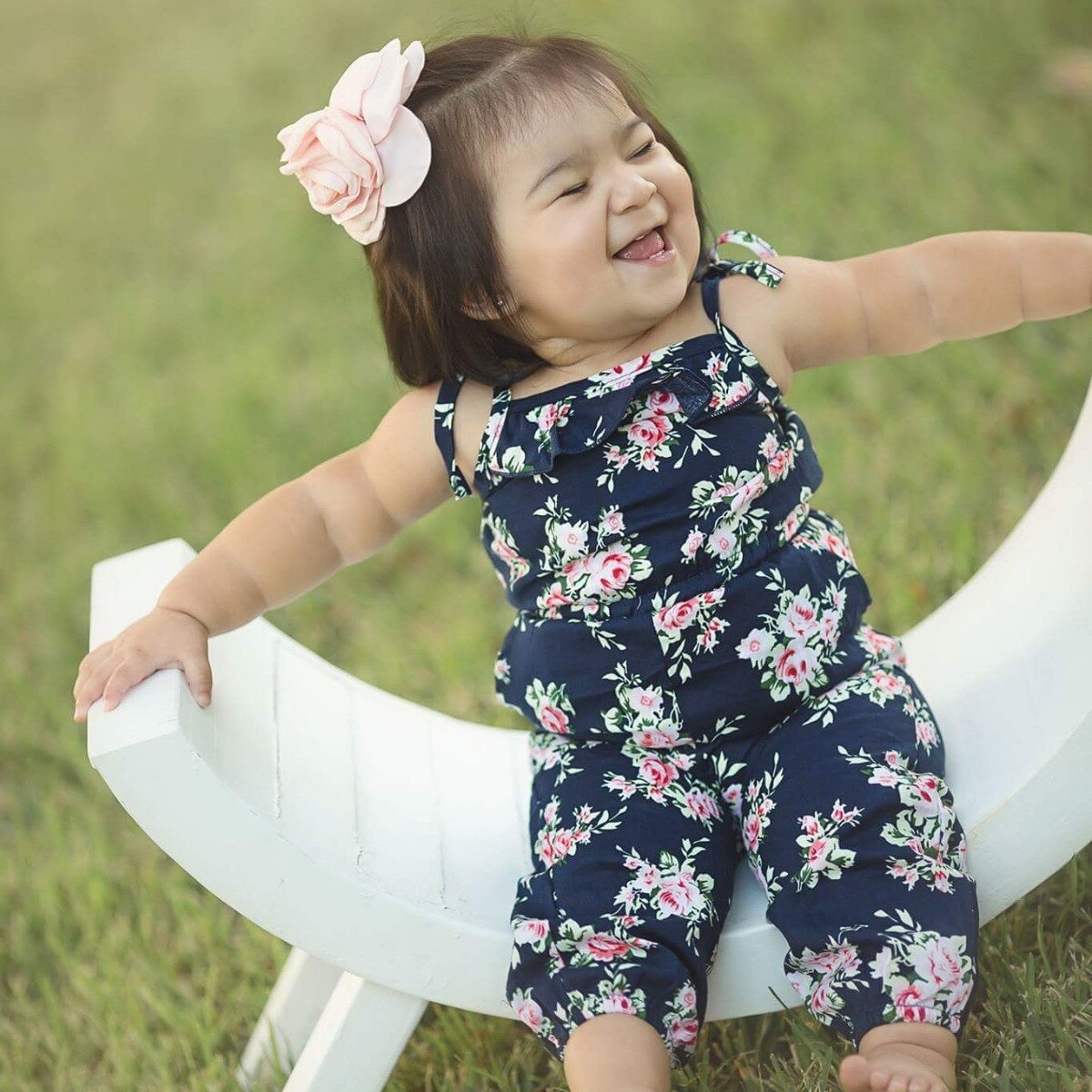 Del capretto Del Bambino Della Ragazza Ruffle Senza Maniche Fiore Della Tuta Del Pagliaccetto Pantaloni Lunghi Vestiti Vestito Della Ragazza
