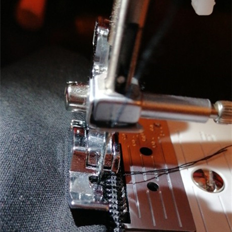 7306-3 Duurzaam Smalle Clip-On Zip Rits Naaivoet Voor Brother/Singer/Janome/Vlinder /Feiyue #611406002 5BB5816