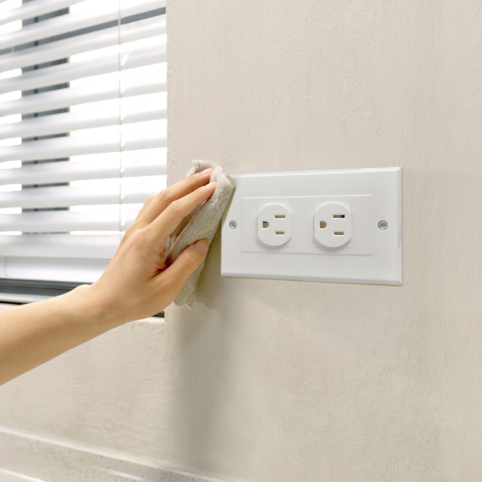 Imitation Double US Plug American Standard Socket Wall Safe Security Secret Hidden Stash Box