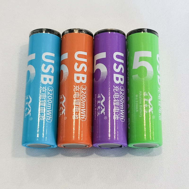 5a batteria al litio ricaricabile AA Batteria al litio ricaricabile USB Batteria ricaricabile di tipo C a secco
