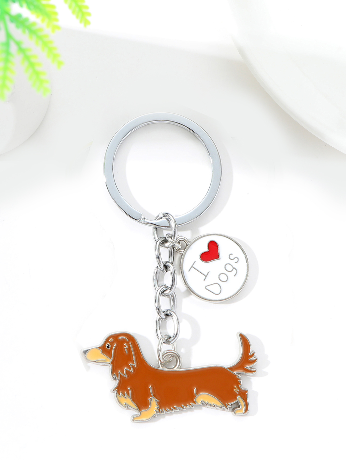 Pet German shepherd dog Keychain Dog Pendant Animal Bell Enamel Keyring Women Bag Jewelry Girls: Red
