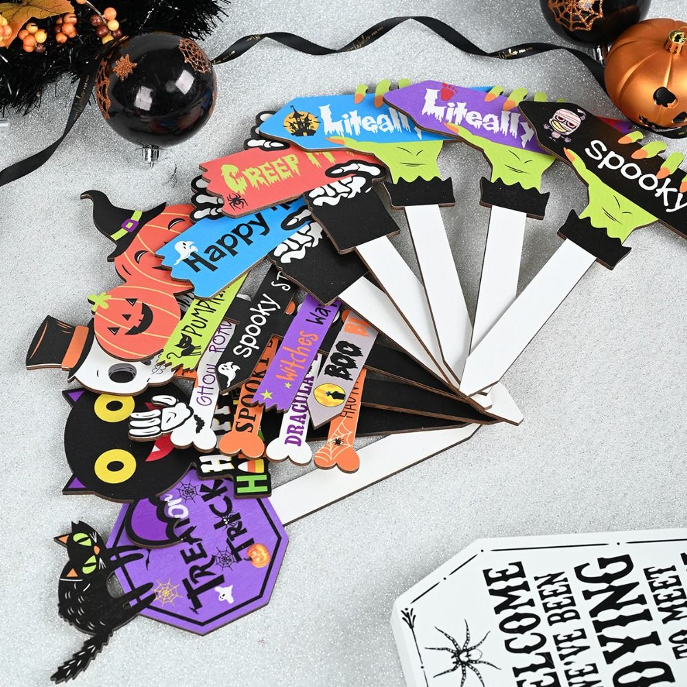Hageskilt i tre lette årgang utendørs halloween-skilt festlige skummel hageplenpæler hjemsøkt husdekor