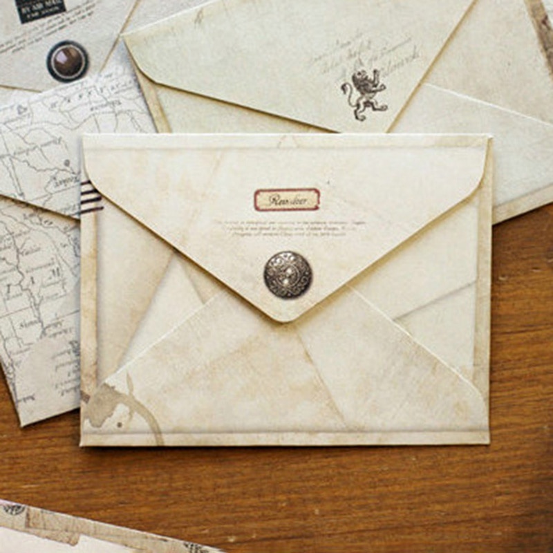 12 stks/set Vintage Kleine Mini Kraftpapier Venster Enveloppen Huwelijksuitnodiging Envelop Cadeau Envelop 72*95mm