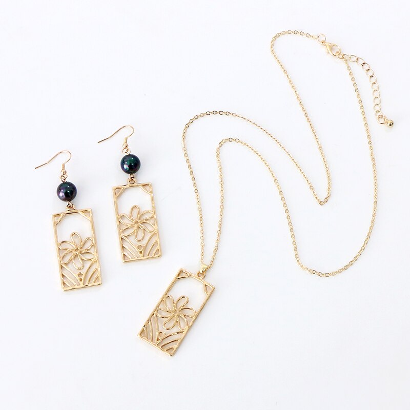 Say Hello Polynesian Hawaiian Samoa Marshall Glass Bead Pearl Marshallese Tribal Plumeria Necklace Earrings Jewelry Set