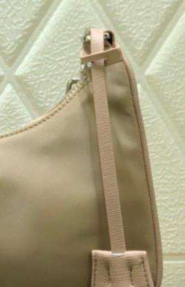 Women Bag Candy colors Crossbody Bag Ladies Bag Accessories Shoulder Chain mini small bag: Khaki