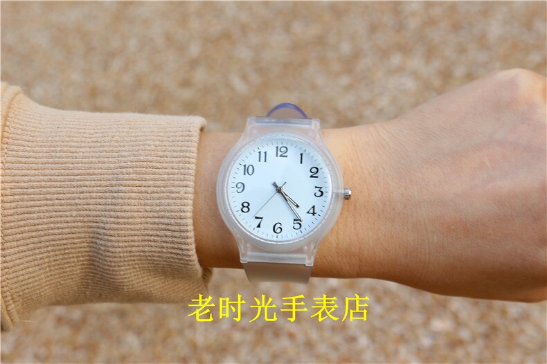 Hotime siliconen eenvoudige polshorloges voor studenten, quartz sporthorloge voor dames en heren, casual horloges met numerieke wijzerplaat: Duidelijk