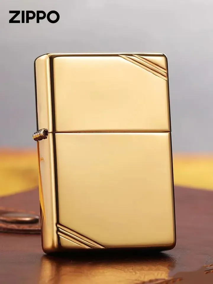 Zippo aansteker Hooggepolijst messing met schuine winddichte collectie in doos: Default Title