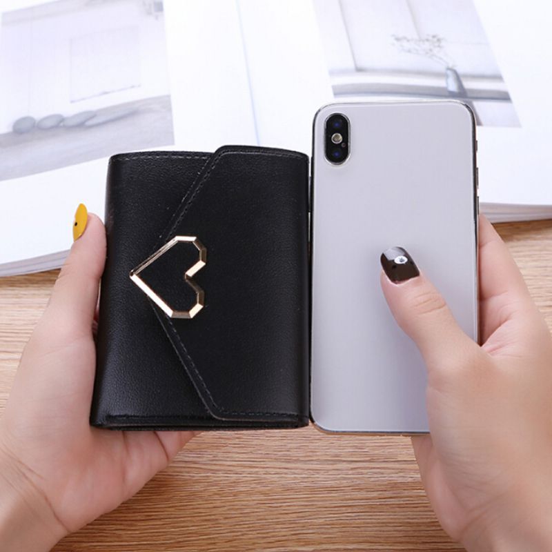 Women Wallets PU Leather Vintage Small Fresh Metal Heart-Shaped Lady Student Short Purse Women Small Simple Wallet: Black