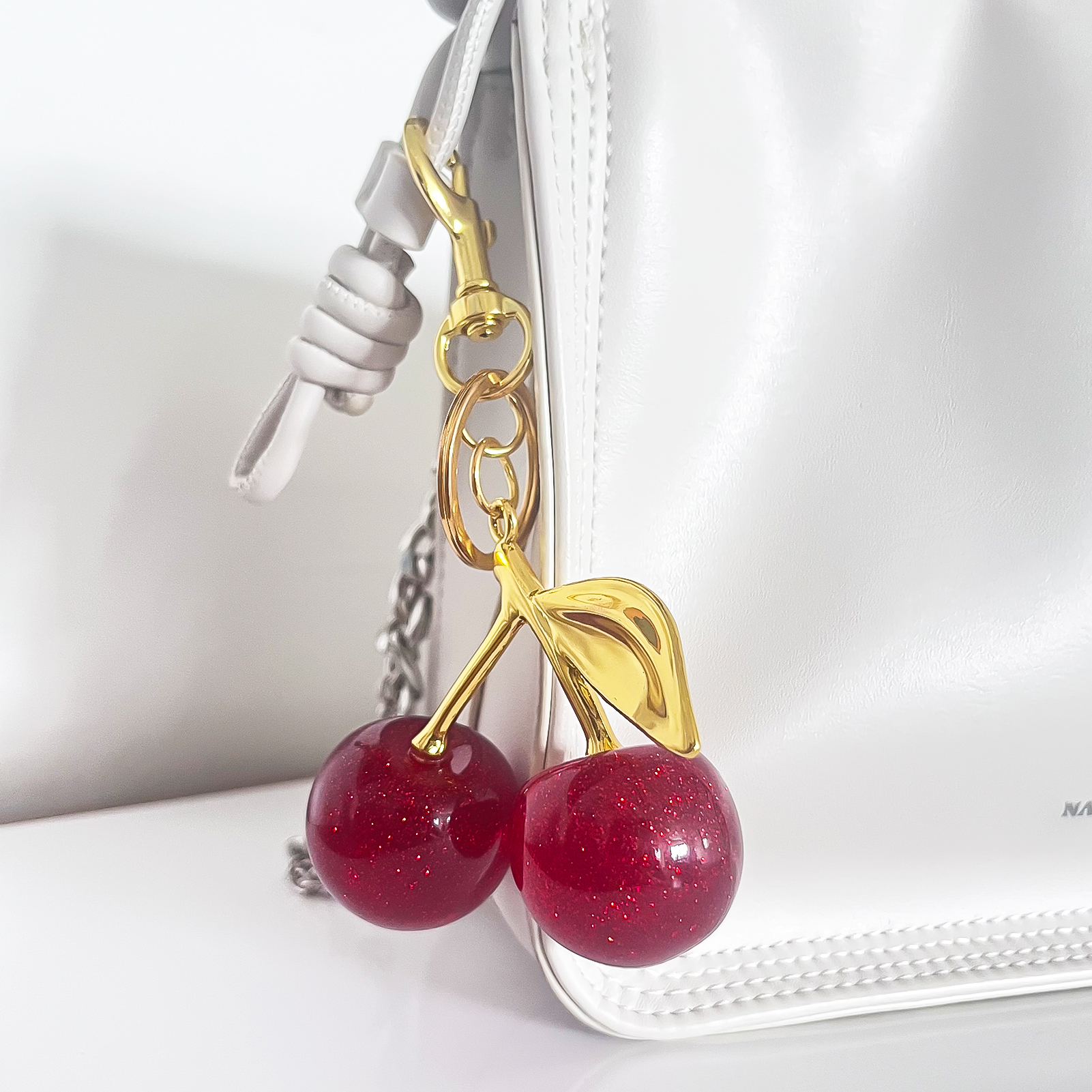 Delicious Red Cherry Keychain Summer Fruits Cherries Pendant Keyring For Women Men Jewelry Bag Key Accessories