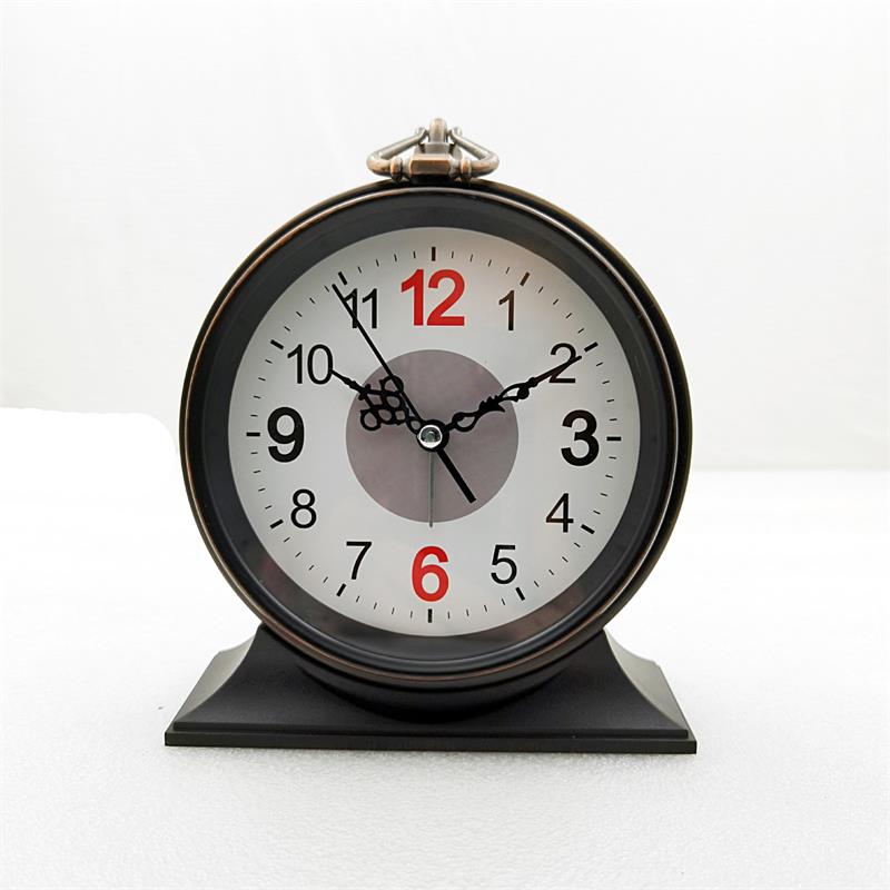 Retro Style Metal Alarm Clock Students Children's Birthday Bedroom Ornaments Desk Alarm Clock: SKU-26