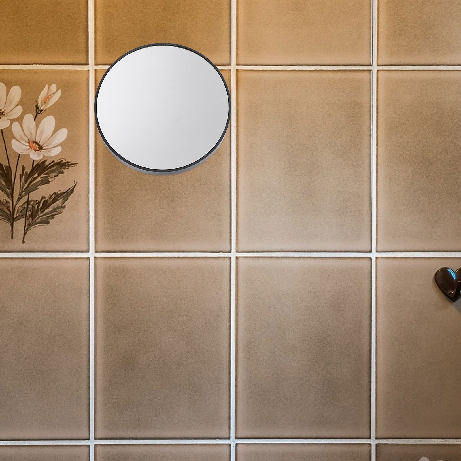 3.5inch 15X Magnifying Round Shape Makeup Mirror with Suction Cups Fixture