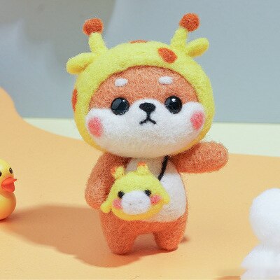 DIY Needle Felting Kit Needle Crafts Wool Felting Animals Kit DIY Handmade Non Finished Dog Handcraft with Needle Tool: No.4