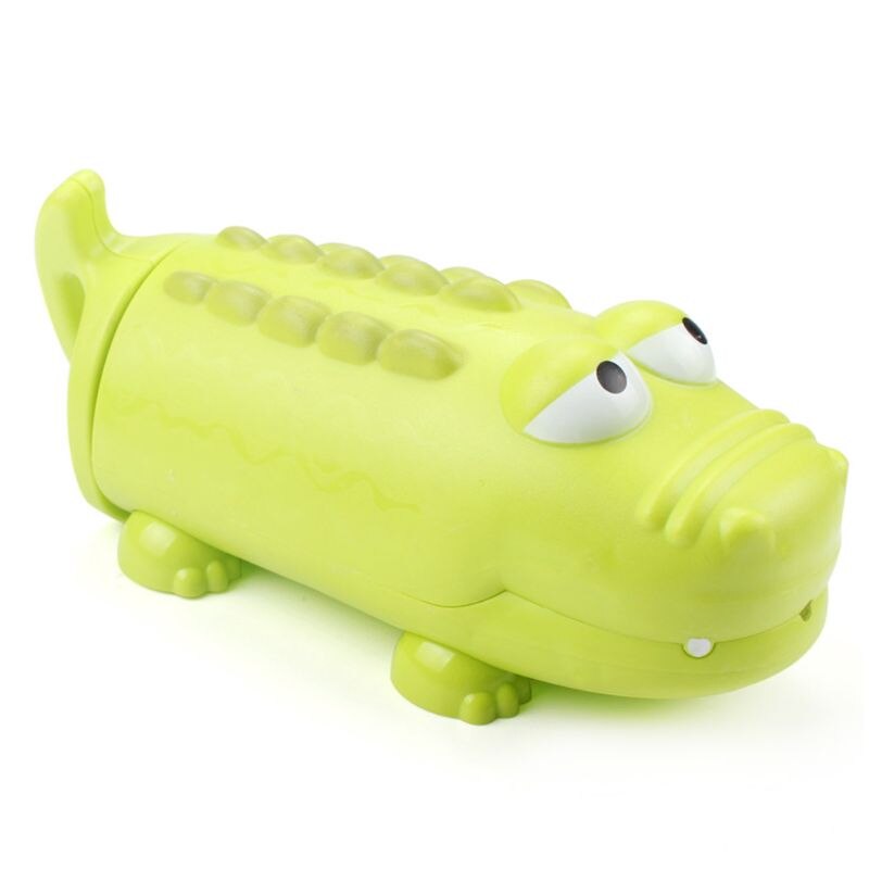 2pcs Shark Crocodile Shape Summer Water Squirt Toys Sprayer Blaster Outdoor Games Swimming Pool for Children