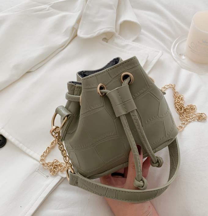 Kvinder krokodille prægede bøtte håndtasker solide teksturerede skuldertasker crossbody kæde snoretræk