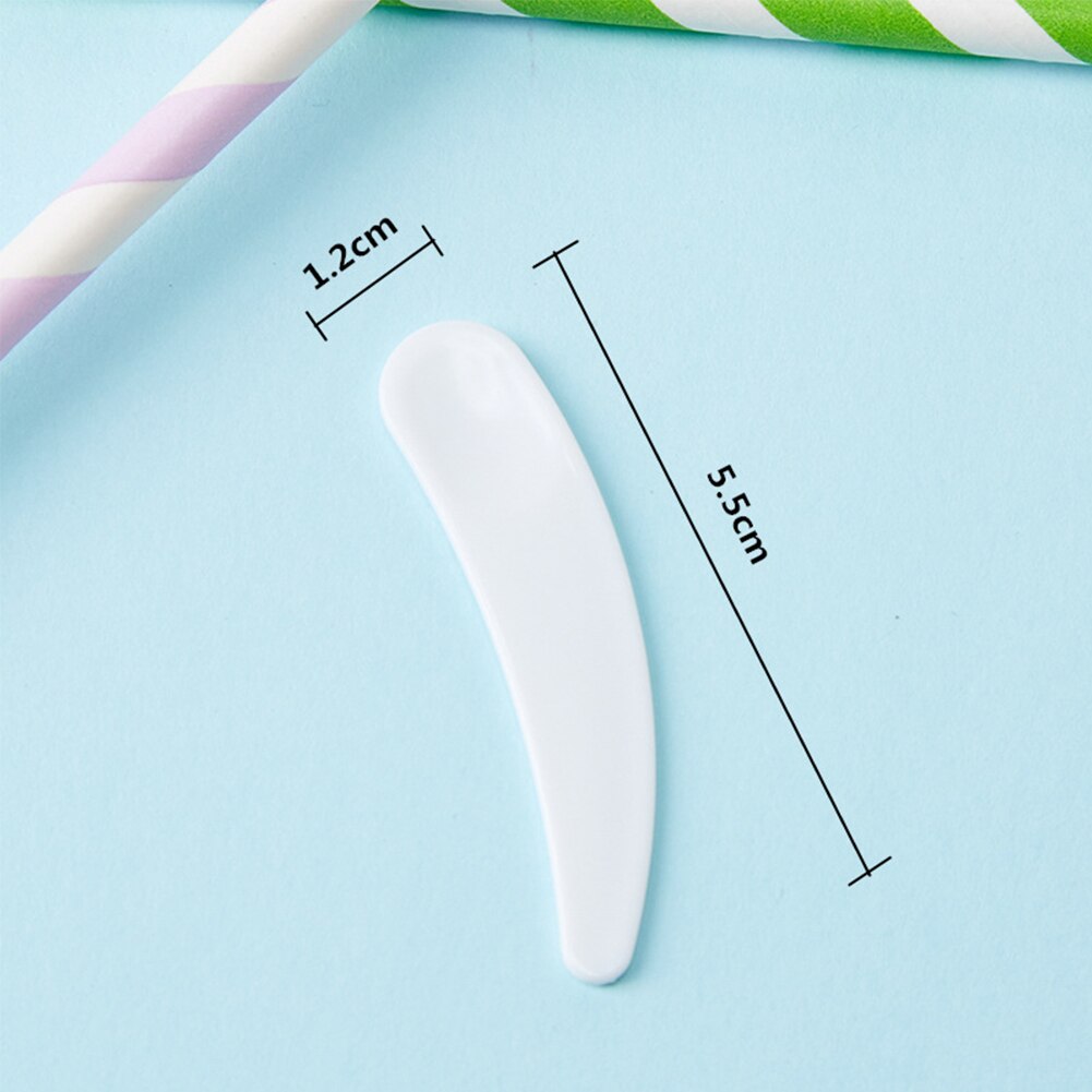 Neue 10/20/50 teile/satz Mini Kosmetik Spatel Scoop Einweg Maske Weiß Rosa Lila Schwarz Kunststoff Löffel machen-hoch maquillage Werkzeuge