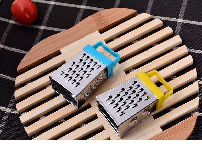 Útil Mini-rallador de mano multifunción de 4 lados, rebanador pequeño y versátil, utensilios de Cocina para frutas y verduras, aparato de Cocina