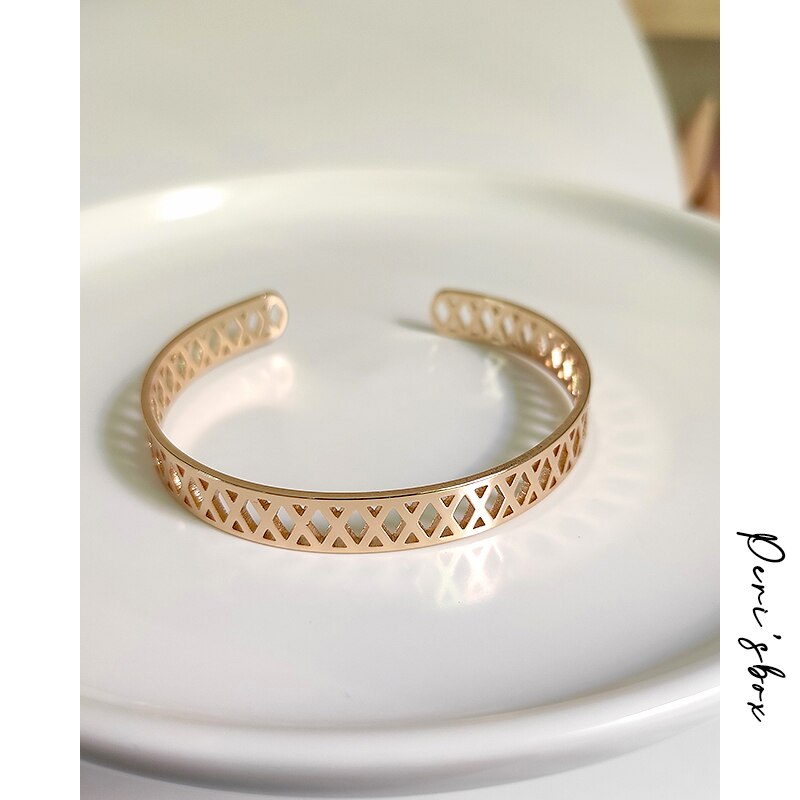 Peri'sbox Hollow Mesh Geometric Bangles Crossed Triangle Gold Bangles for Women Wide Vintage Open Bangle Jewelry Adjustable