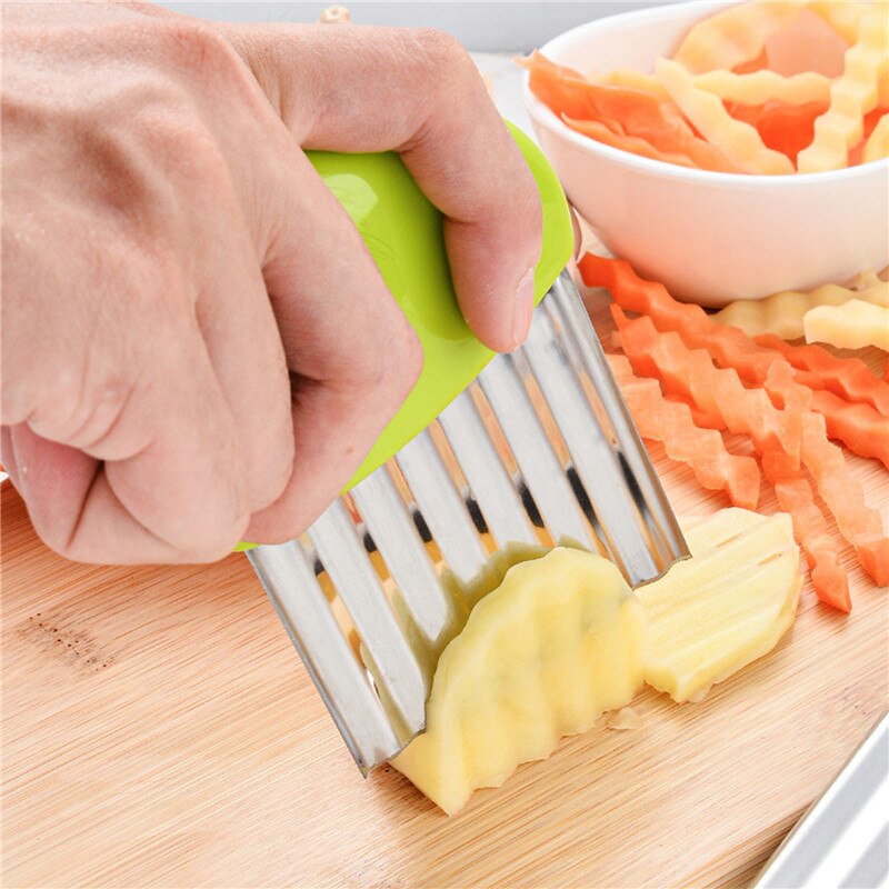 Potato Cutter Chips French Fry Maker Stainless Steel Wavy Knife French Fries Chopper Potato Knife Chopper Crinkle Wavy Slicer