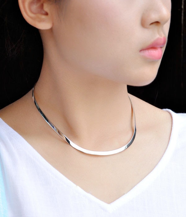 SA SILVERAGE S925 Silver Collar Female Sterling Silver Clavicle Hanging Pendant Necklace 45cm 3mm Thick