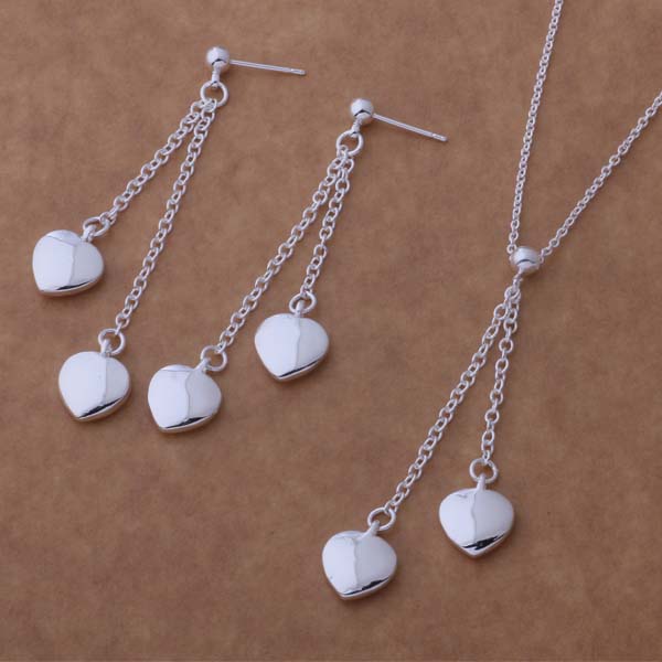 Schöne Schmuck-Set Silber Ohrringe & Halskette Herzform -Set Für Frauen AT061