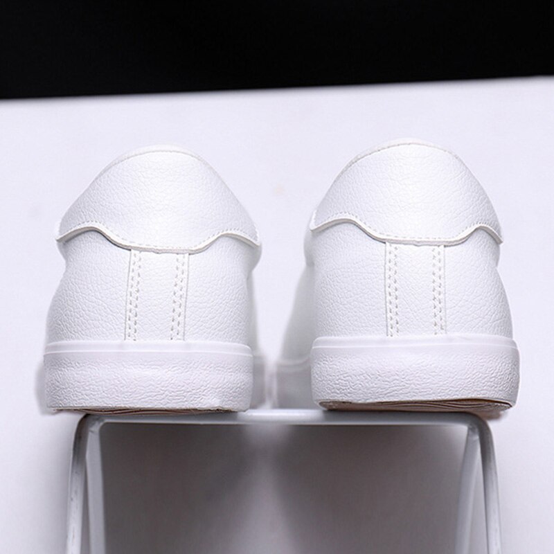 Vita skor herr sneakers mjukt läder herr fritidsskor märke herrskor  n035