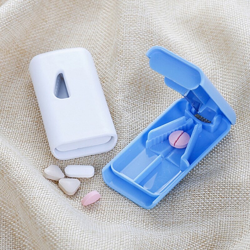 8.2*4*1.7cm Tablet Pill Cutter Splitter Medicine Storage Splitters Cut Slicer Home Portable Pill Cases Dispenser Random