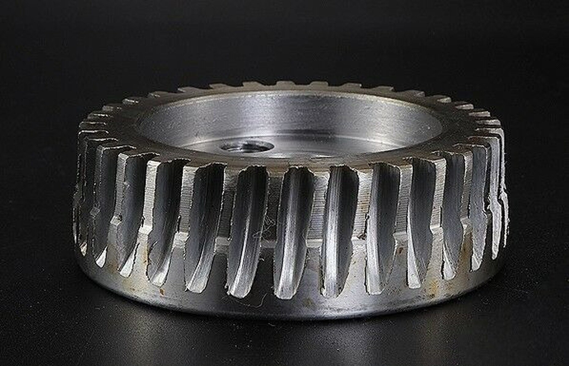 1PC CNC Milling Machine Accessories Quill Housing ADJ. Gear Turret Mill Lathe Part