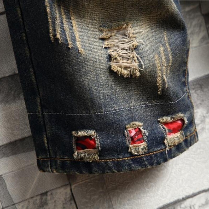 Sommar herr hål slitna jeansshorts japan stil vintage knälånga jeans personlighet patchwork korta jeansbyxor