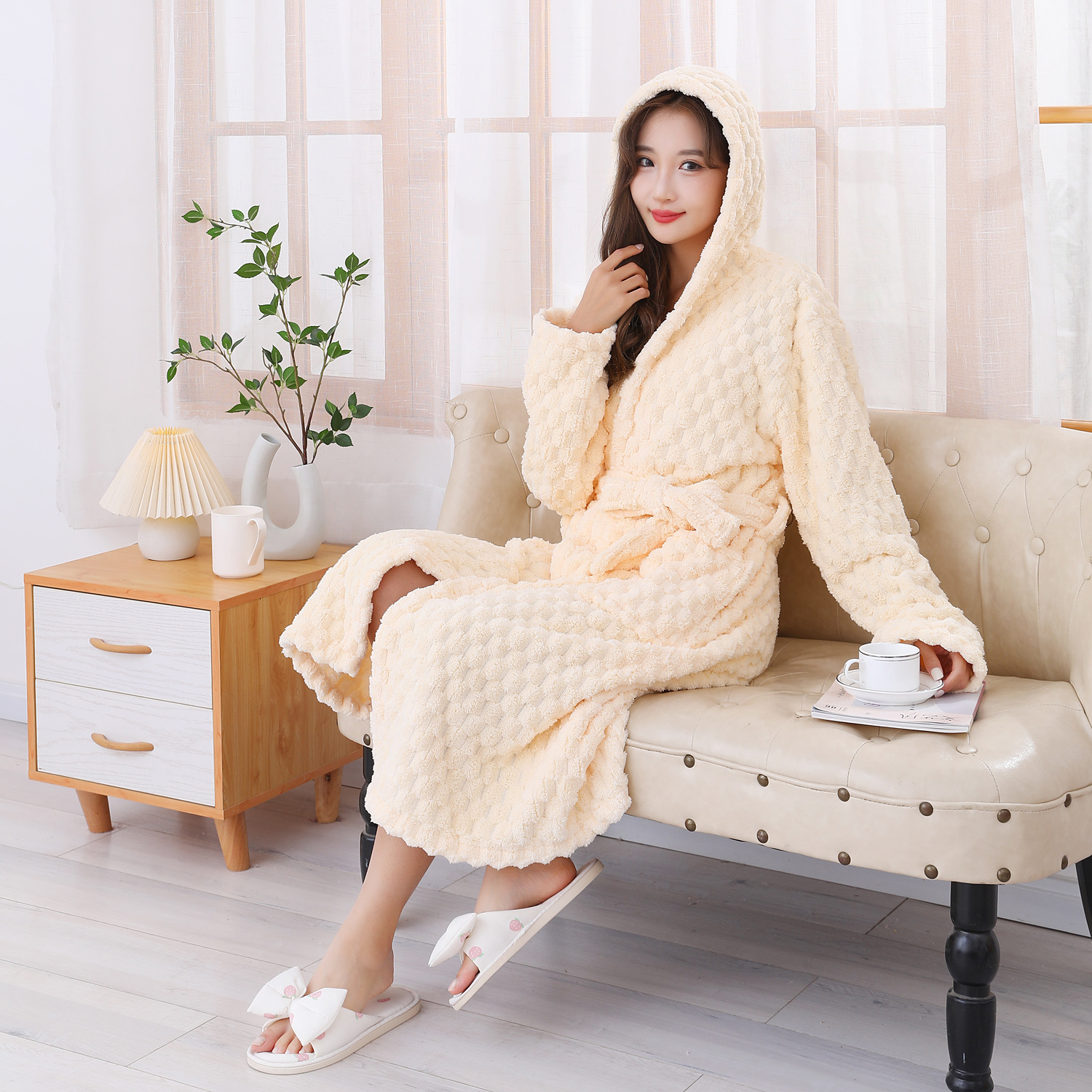 Lady Large Bath Towels For Body Coral Velvet Bath Towels Wearable Fast Drying Beach Spa Bathrobes Bath Skirts: SKY BLUE